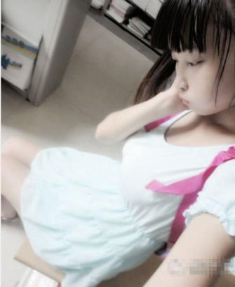 小学生性感照