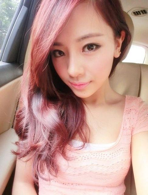 史上身价最贵Showgirl私照曝光 在北影进修