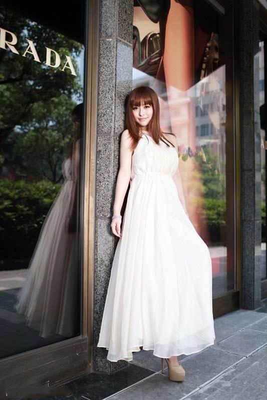 复旦校花龚叶轩最全靓照曝光 宅男女神清纯不再