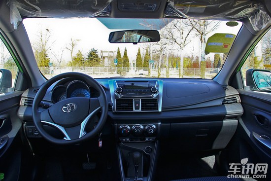 丰田 YARiS L 致炫 