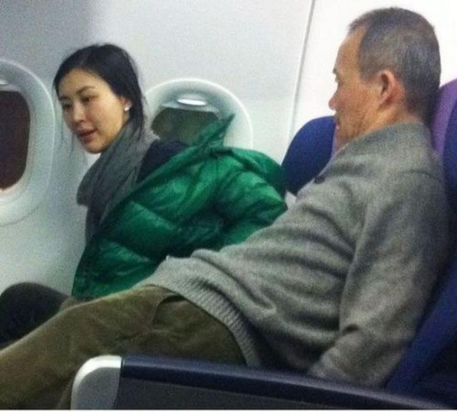 网曝王石田朴珺结婚领证