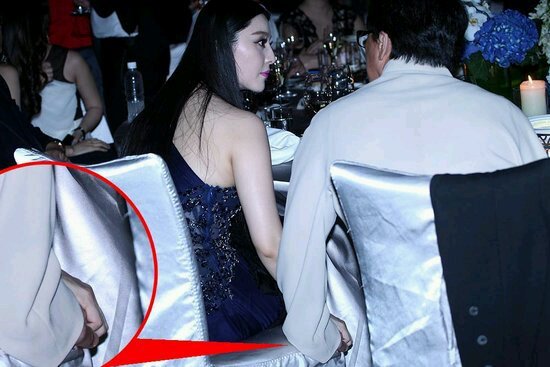 成龙与一线女星肌肤之亲全曝光