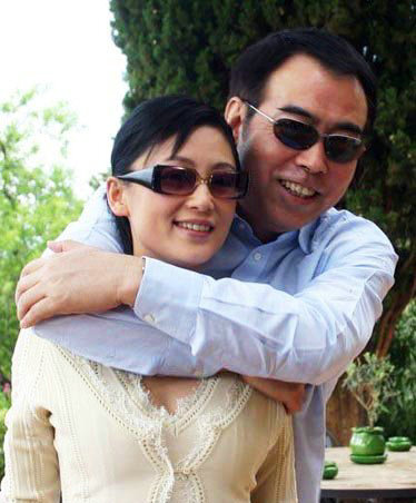 文章承认出轨劈腿 揭震惊娱乐圈的小三们现状