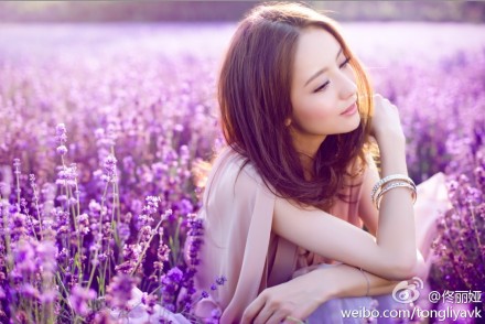佟丽娅晒唯美仙女照 网友惊呼：美的逆天