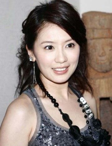 伊能静曝小十岁新欢 揭失婚女星的第二春