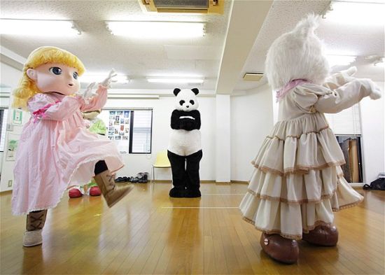 世界各地另类学校课程 魔法学院在列