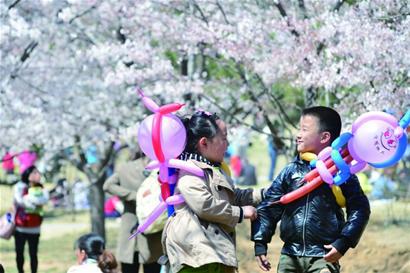青岛小长假首日发送13万余人