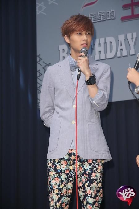 男星王子提杨丞琳打太极 获俏护士庆生粉丝嫉妒