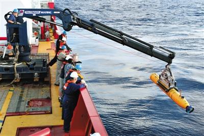 美军水下航行器搜索遇挫 中国取消海上阅兵活动