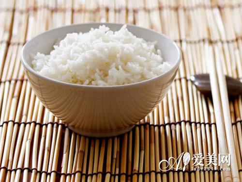 不爱吃饭惹来结肠癌! 主食吃少易患6种病
