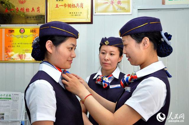 医院护士穿空姐制服
