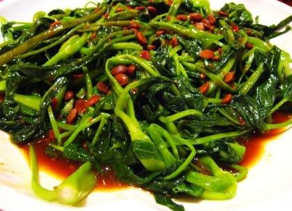 女性养生：26种顶级抗衰老食物
