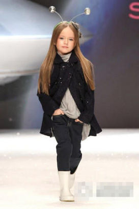 俄罗斯9岁萝莉模特Kristina Pimenova