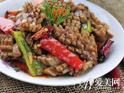  10大食物补肾显奇效 常吃年轻不显老 