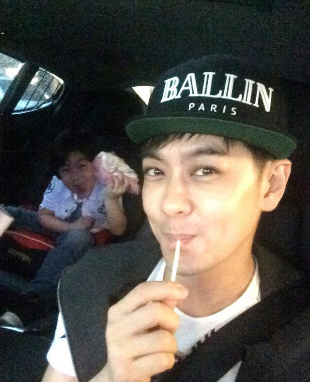 林志颖见面会取消 晒与Kimi挥手照慰粉丝