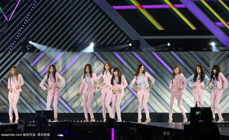 少女时代、EXO飙歌 T-ara、Girl&apos;s Day比拼热舞