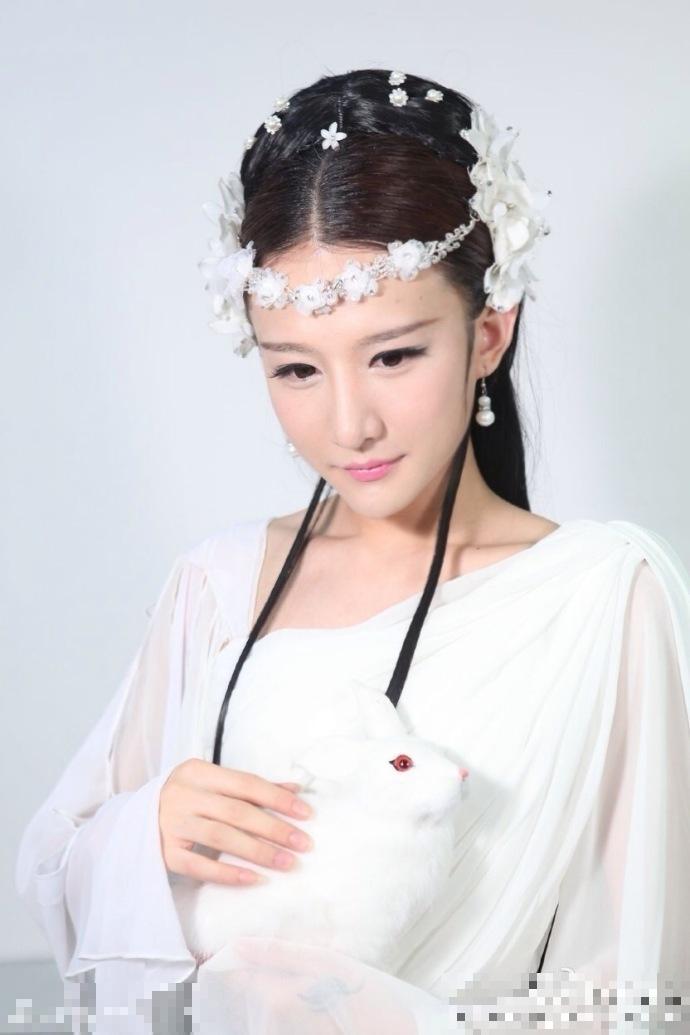 最美伪娘小灿女装扮相秒杀女星