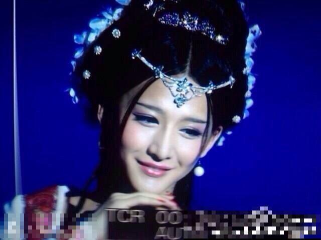 最美伪娘小灿女装扮相秒杀女星
