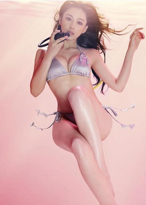 网站评亚洲宅男女神 张馨予36F胸围登榜首