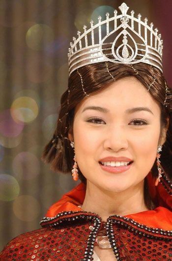 文咏珊陈敏之Angelababy 香港新生代女星容貌36变